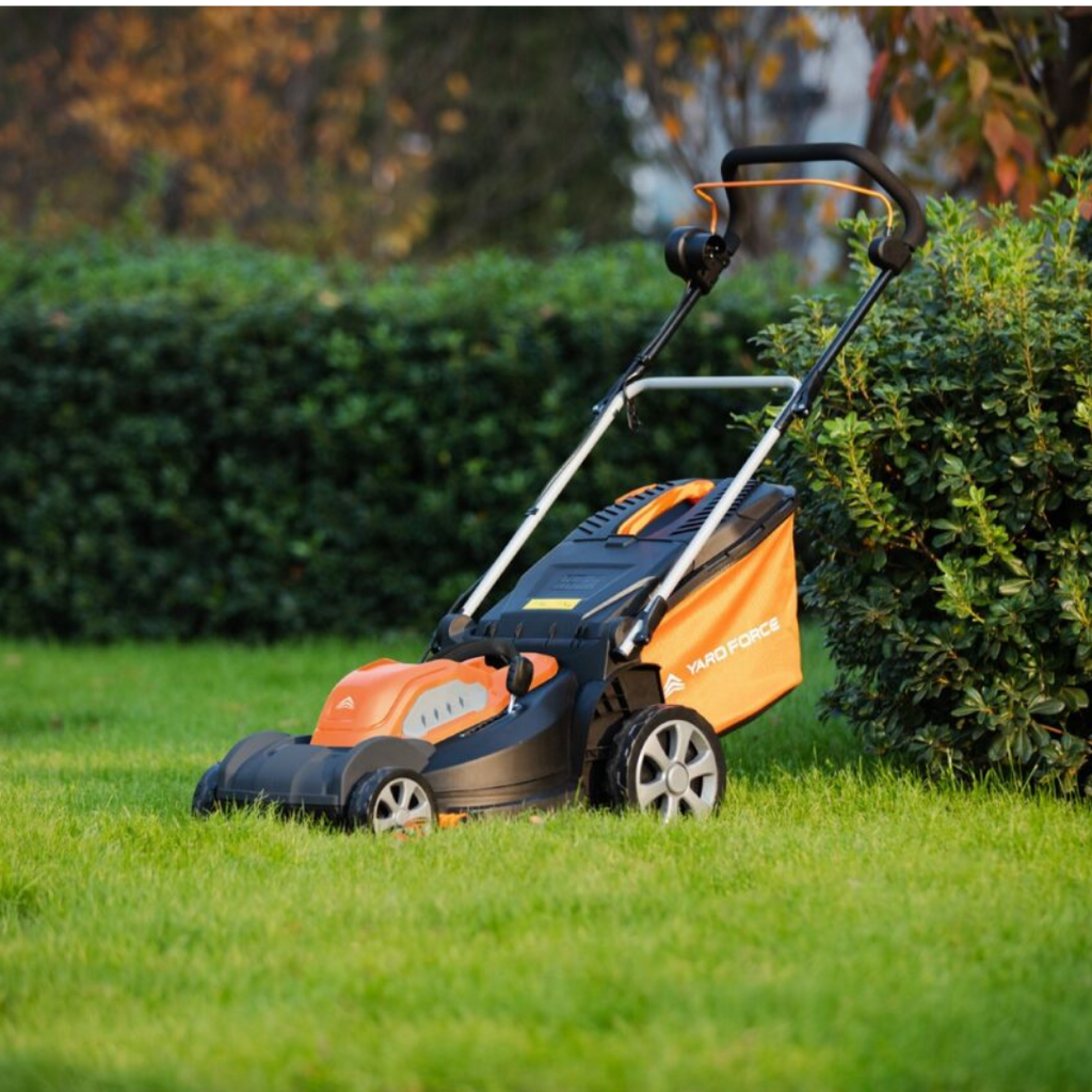 1800W 44cm Corded Electric Lawnmower