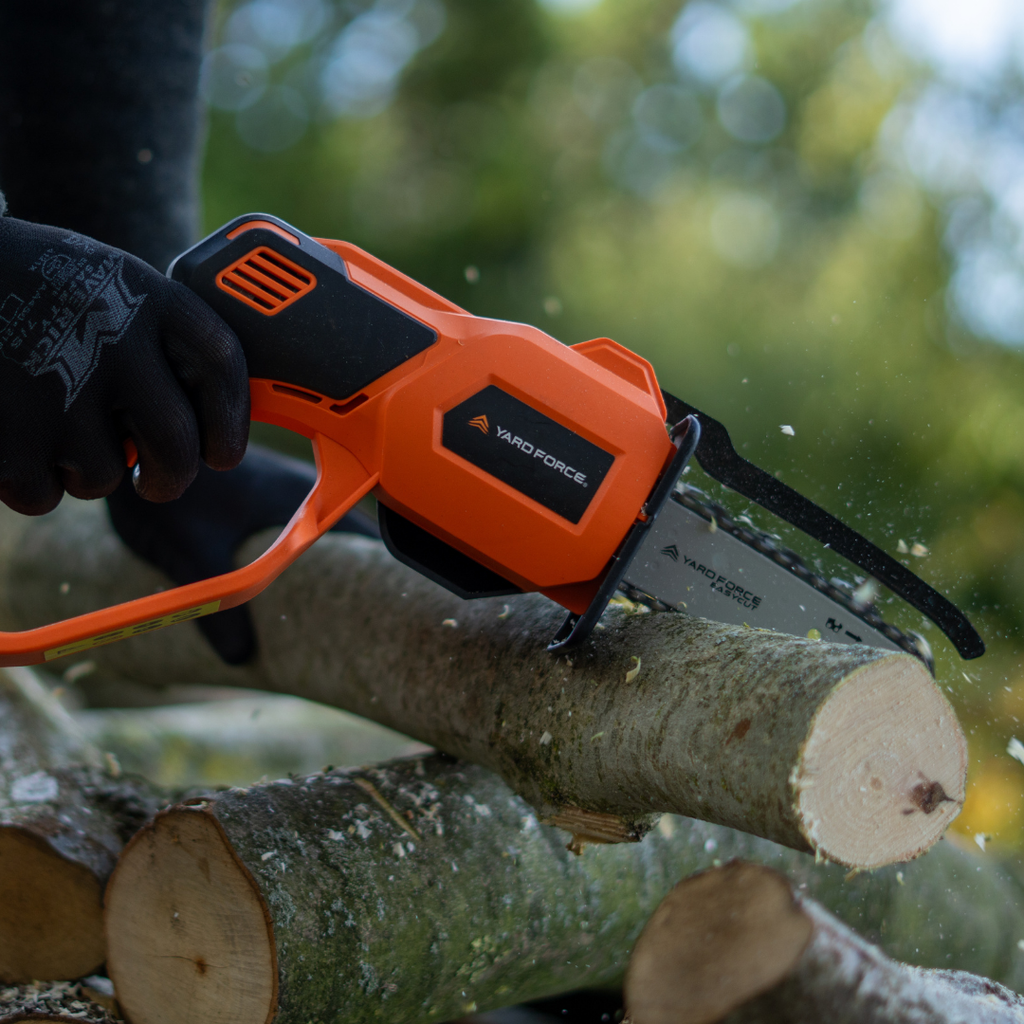 20V Cordless 12cm Mini Chainsaw