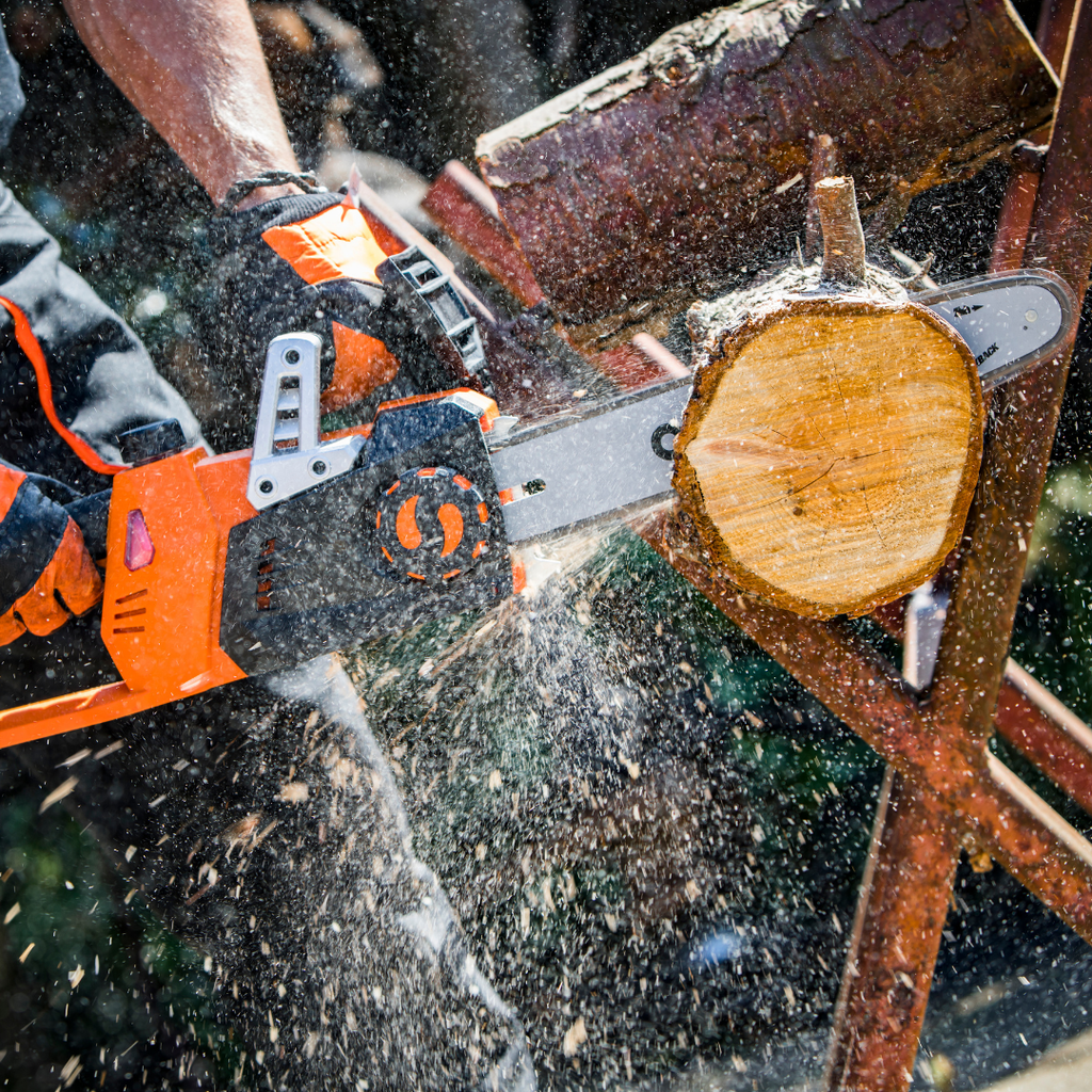 40V (2x20V) Cordless Brushless 35cm Chainsaw