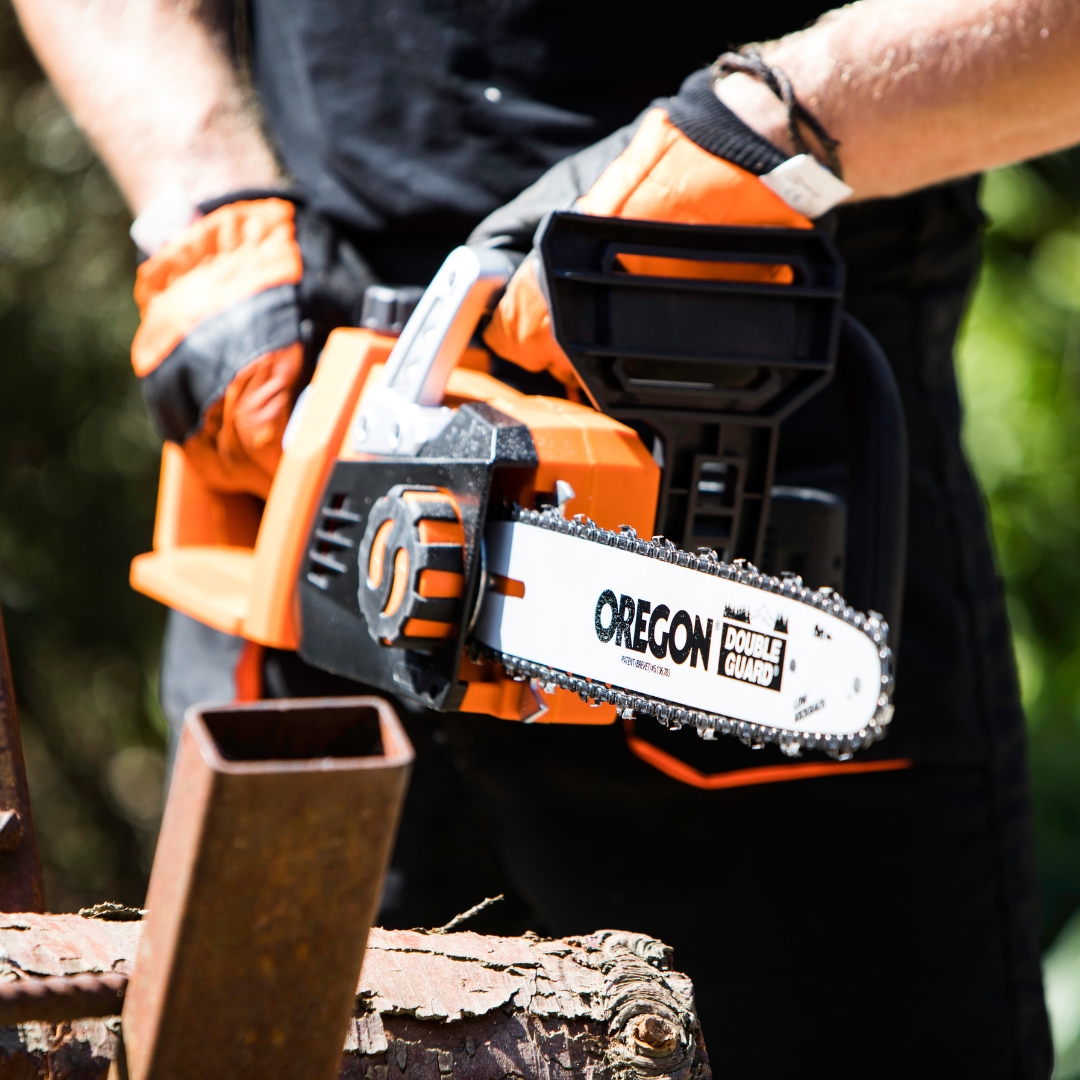 40V (2x20V) Cordless Brushless 35cm Chainsaw